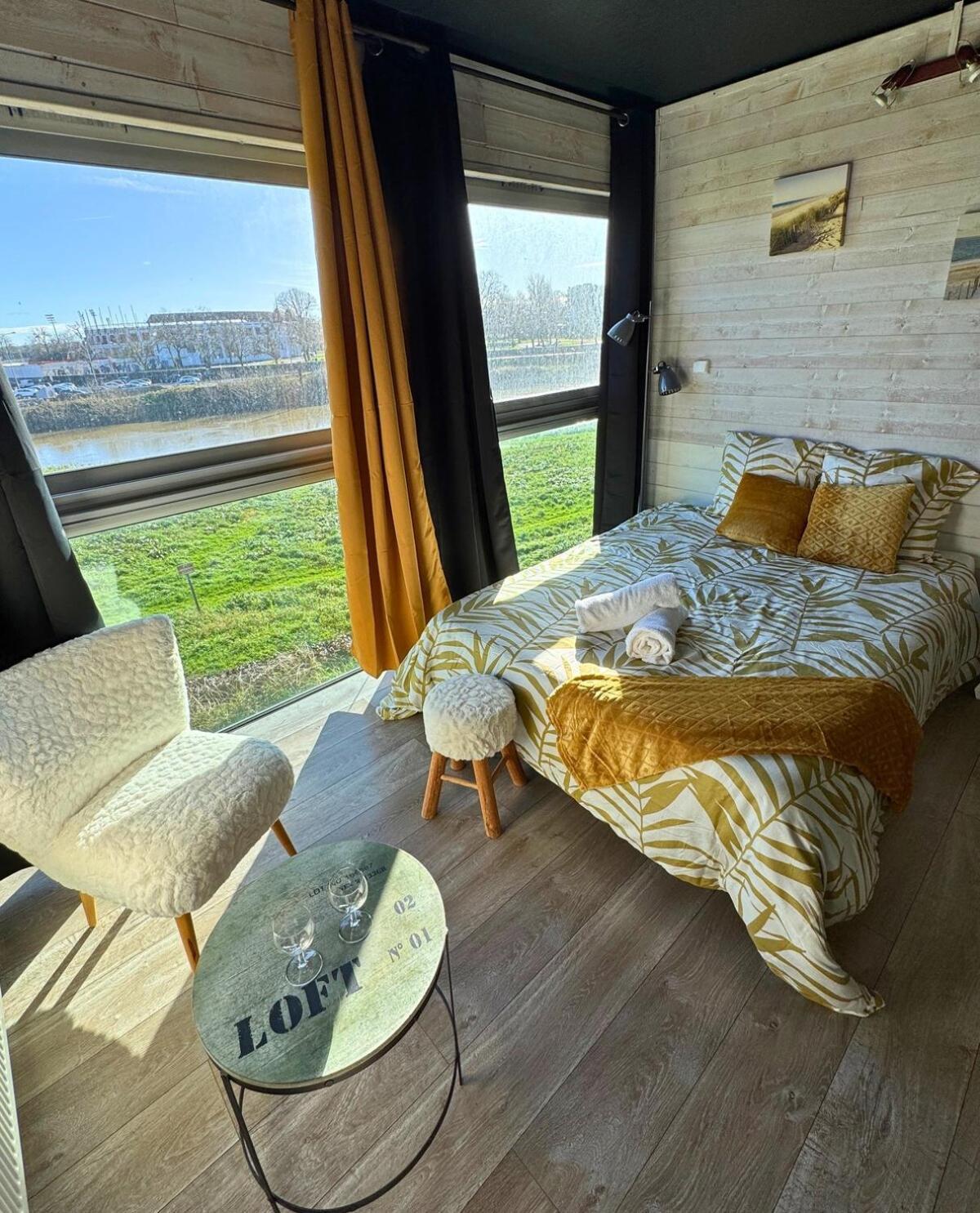 Majestic - Wifi - Parking - Vue Apartment Dax Luaran gambar